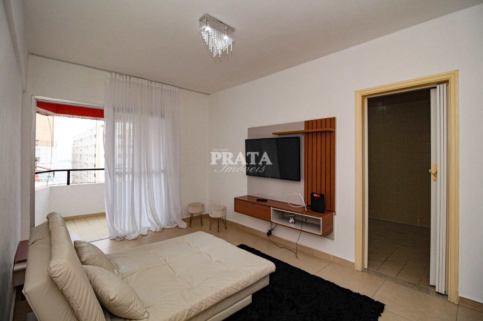 Apartamento à venda com 1 quarto, 50m² - Foto 3