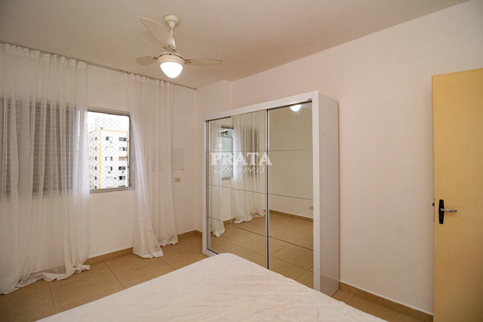 Apartamento à venda com 1 quarto, 50m² - Foto 12