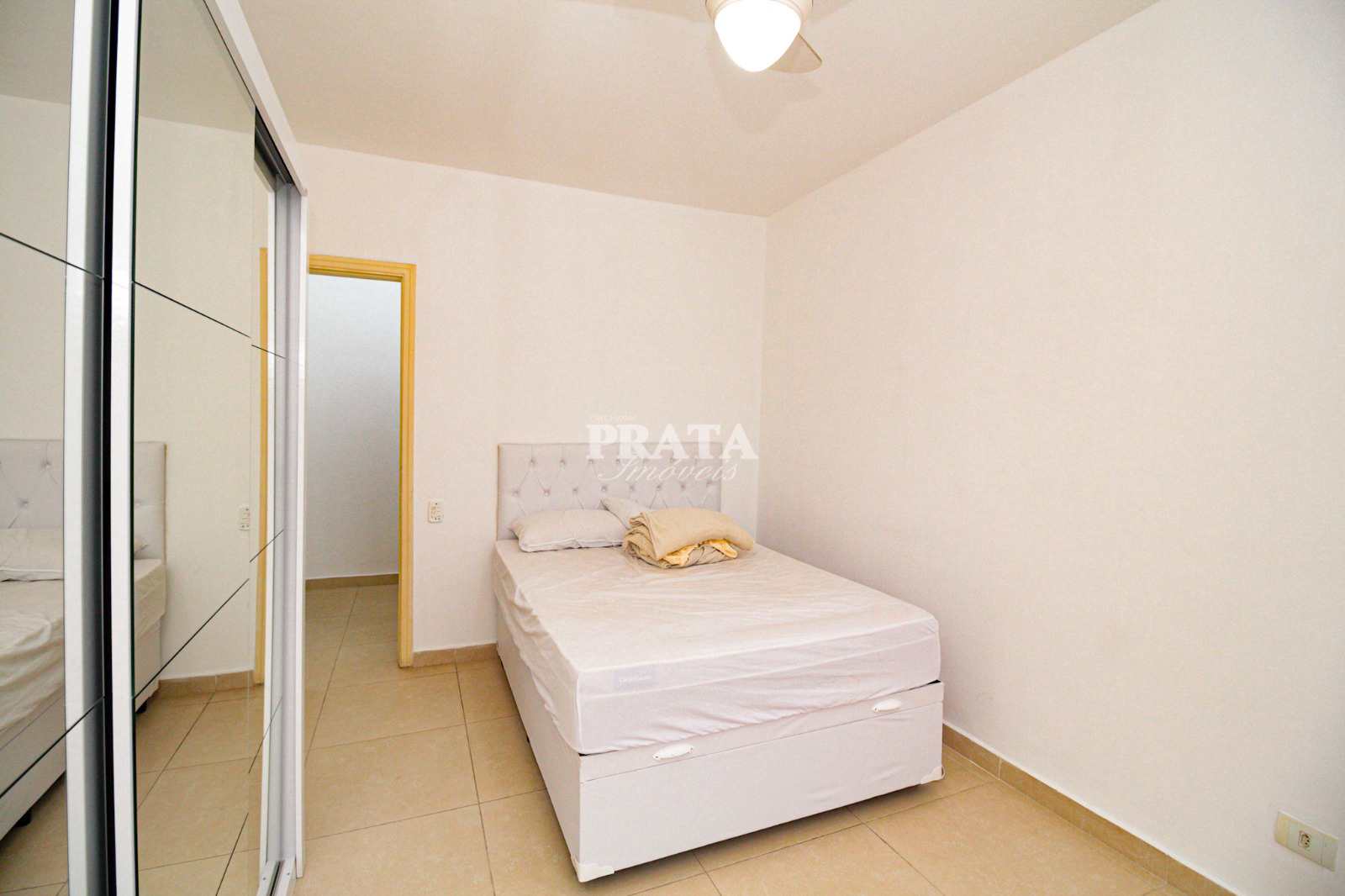 Apartamento à venda com 1 quarto, 50m² - Foto 11