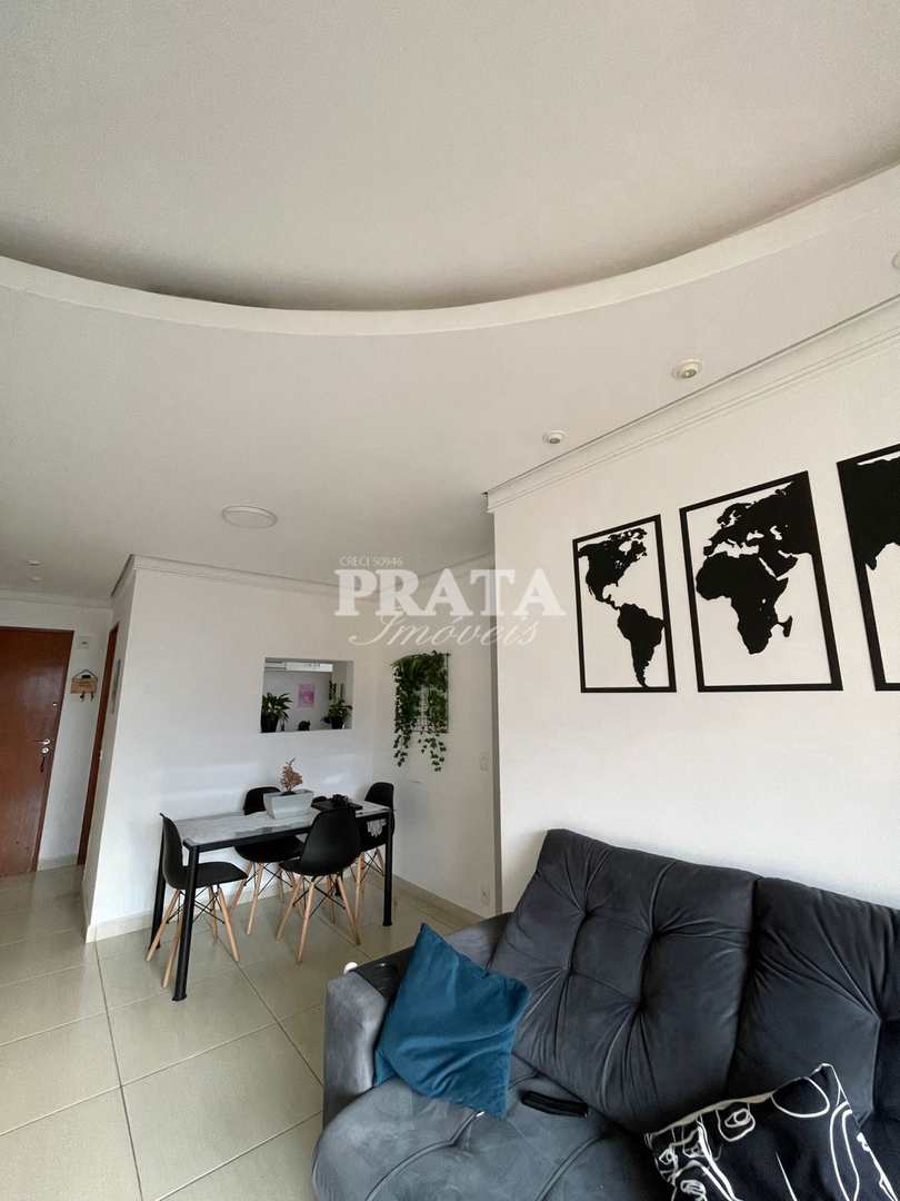 Apartamento à venda com 2 quartos, 70m² - Foto 6