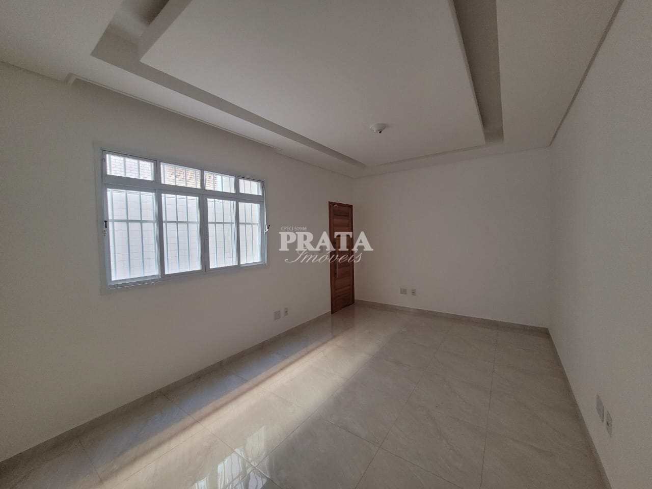 Casa à venda com 2 quartos, 70m² - Foto 1