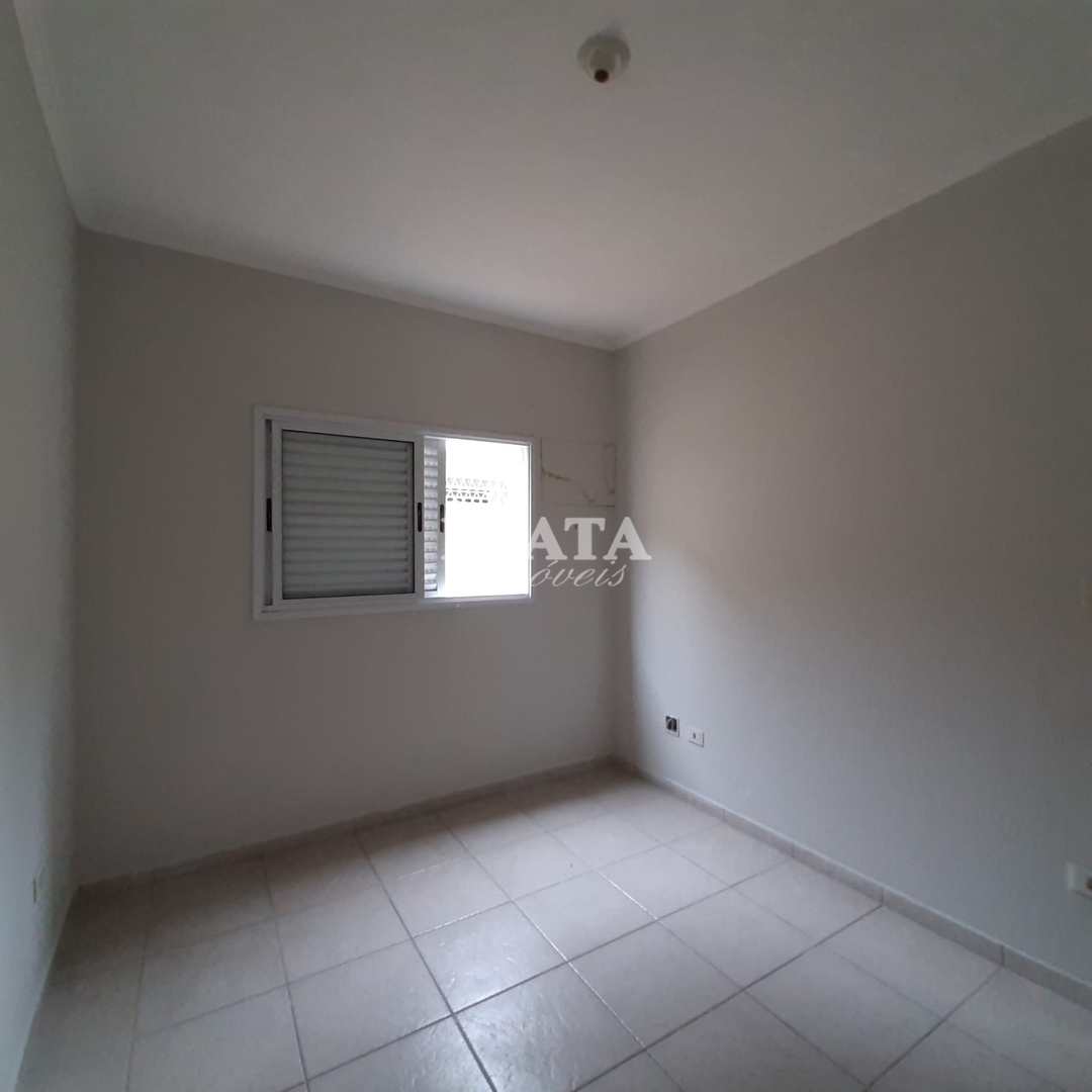 Casa à venda com 3 quartos, 90m² - Foto 16