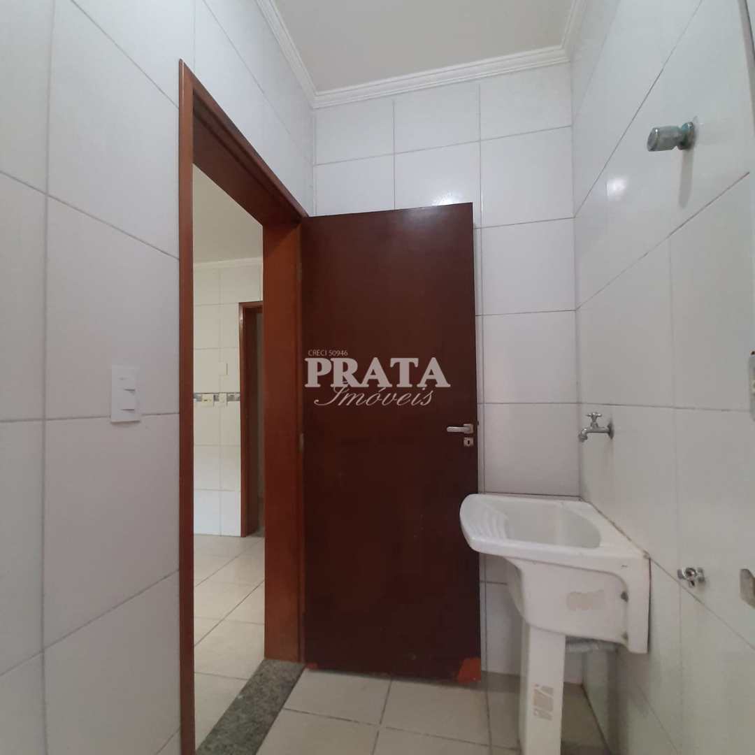 Casa à venda com 3 quartos, 90m² - Foto 18