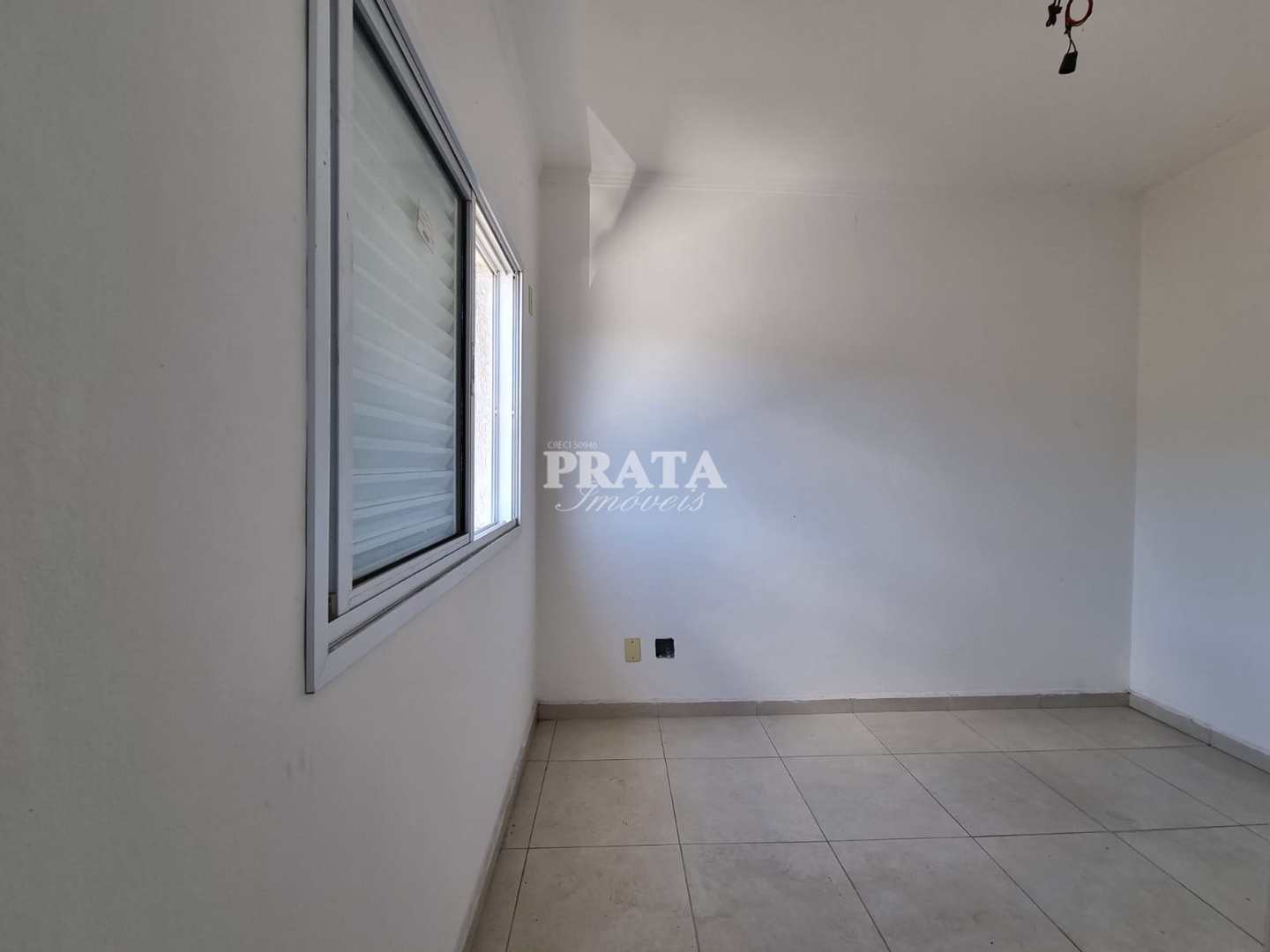 Casa à venda com 3 quartos, 100m² - Foto 5