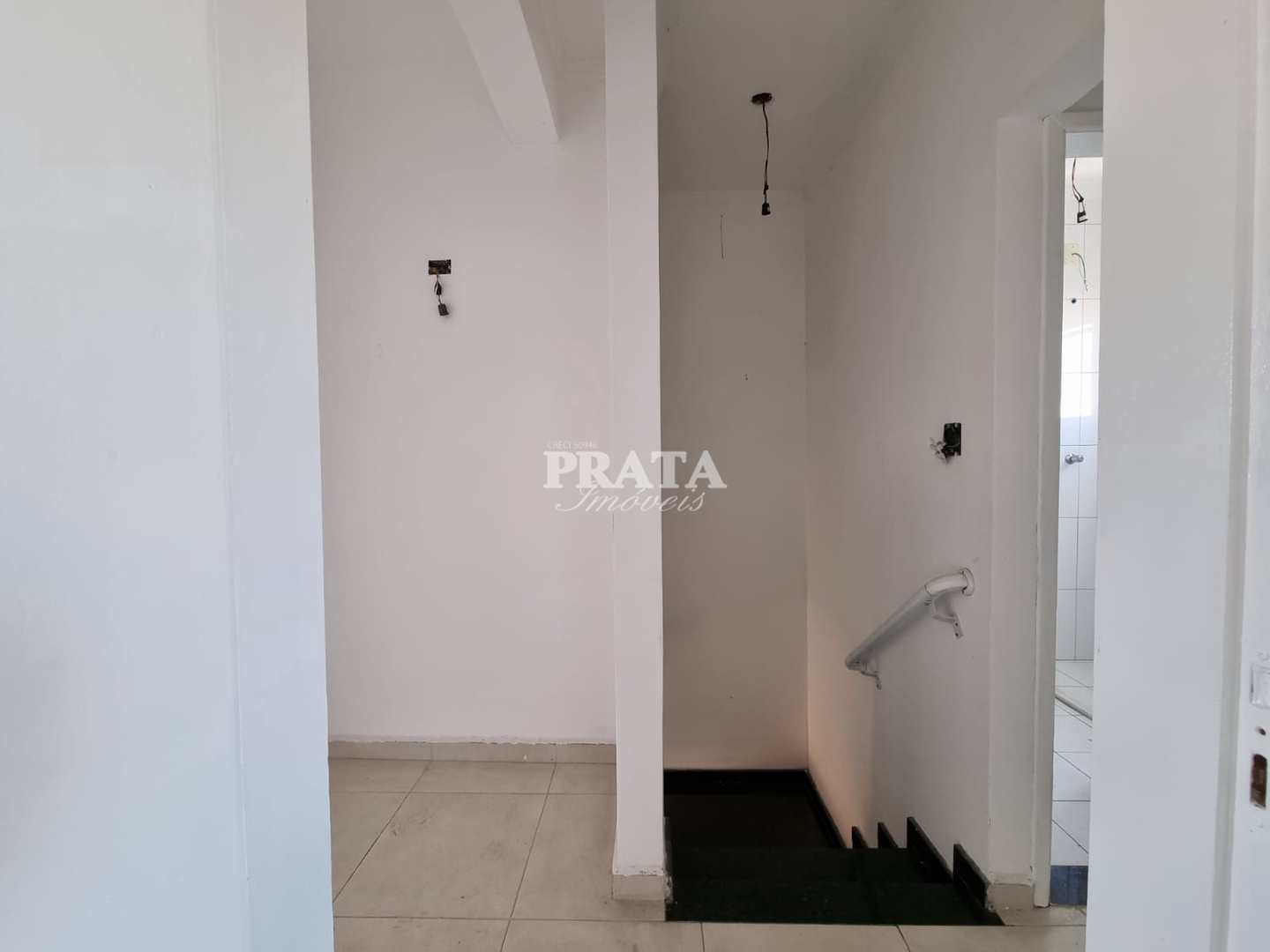 Casa à venda com 3 quartos, 100m² - Foto 11