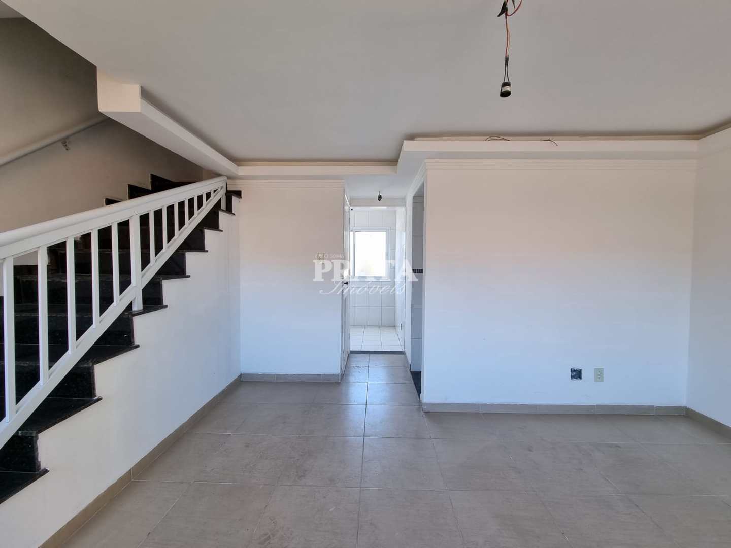 Casa à venda com 3 quartos, 100m² - Foto 10