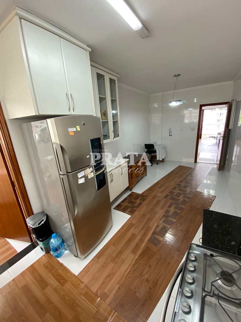 Apartamento à venda com 3 quartos, 150m² - Foto 32