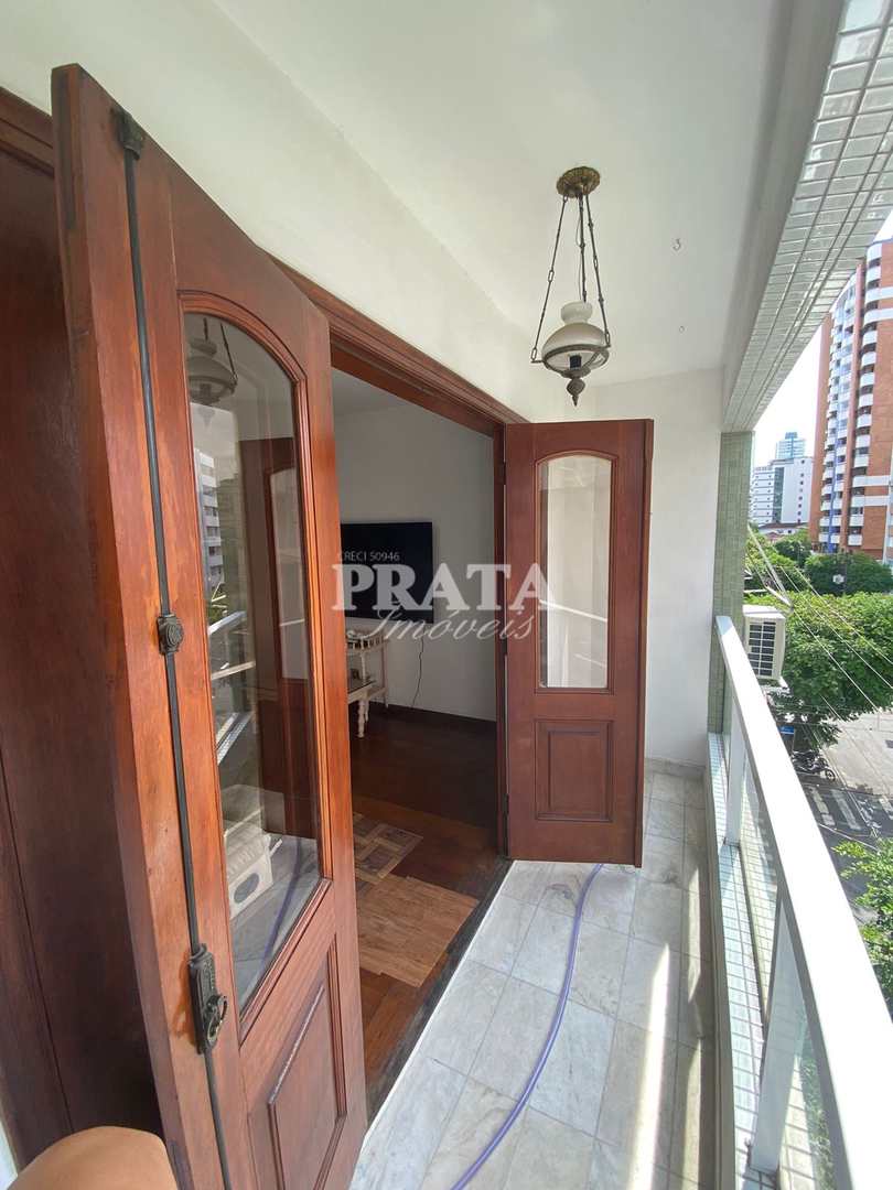 Apartamento à venda com 3 quartos, 150m² - Foto 1