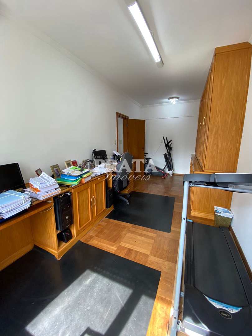 Apartamento à venda com 3 quartos, 150m² - Foto 16