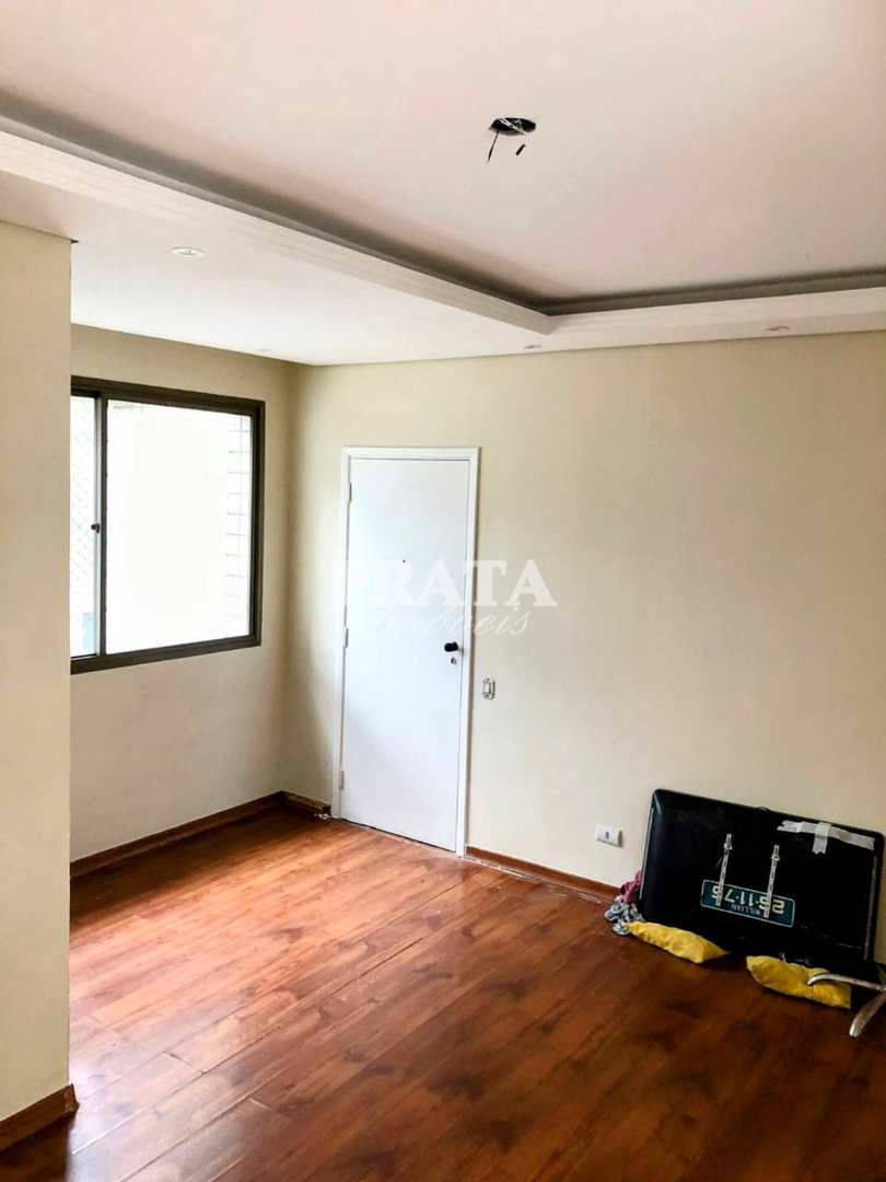 Apartamento à venda com 3 quartos, 82m² - Foto 1