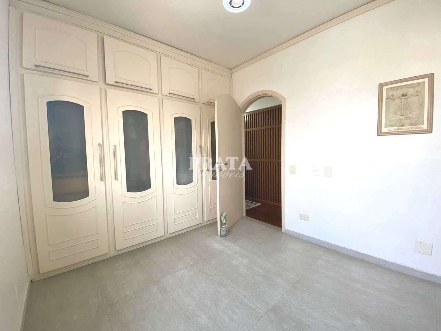 Apartamento à venda com 3 quartos, 136m² - Foto 19