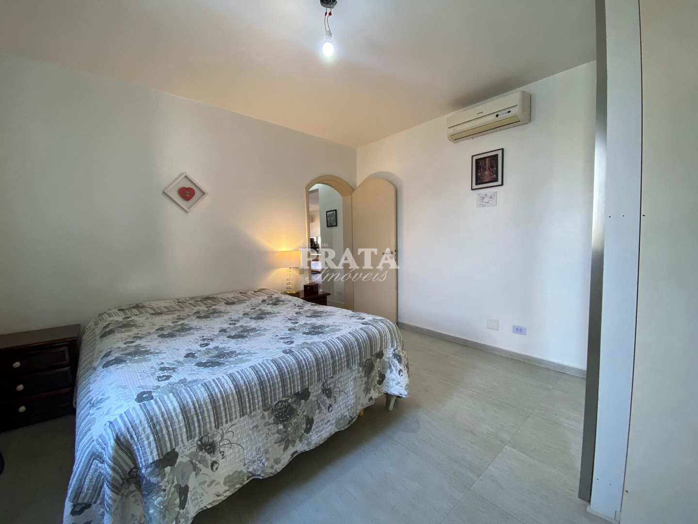 Apartamento à venda com 3 quartos, 136m² - Foto 17