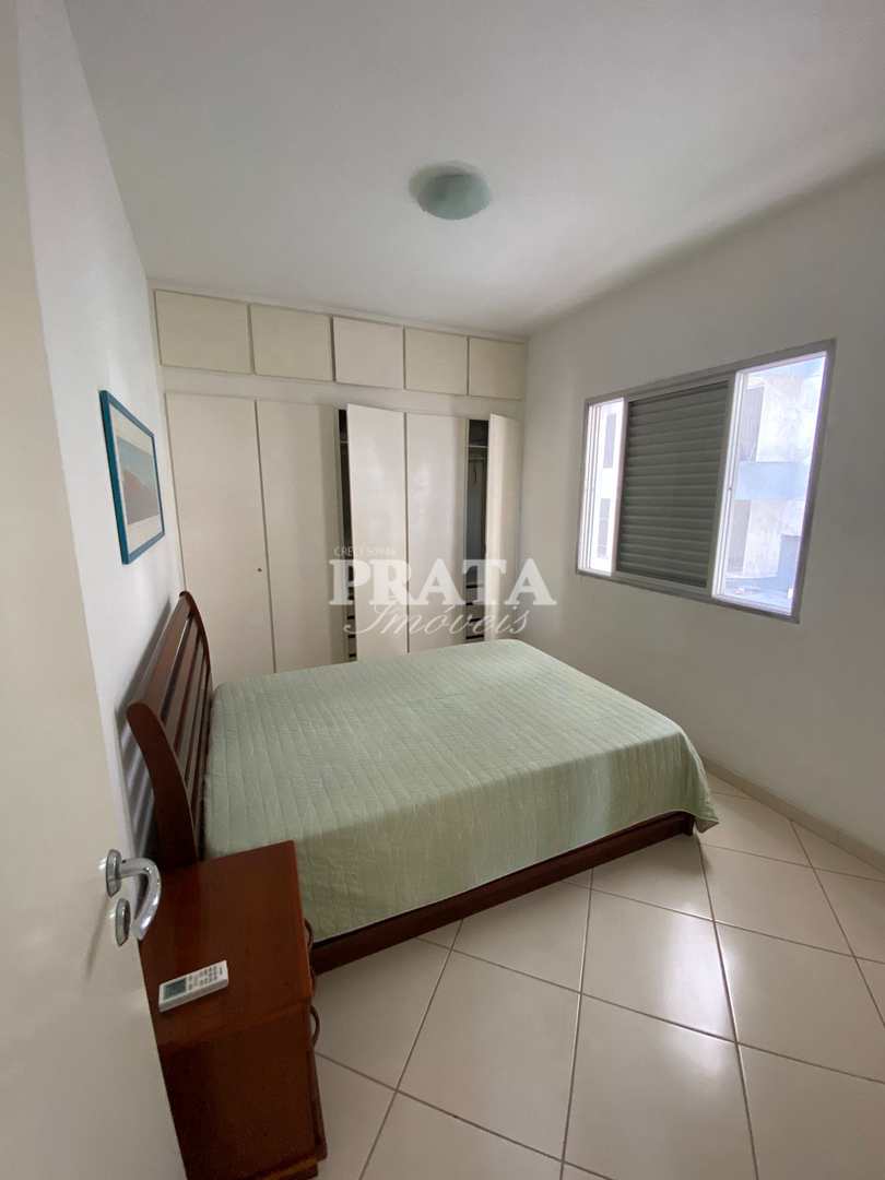 Apartamento à venda com 2 quartos, 70m² - Foto 9