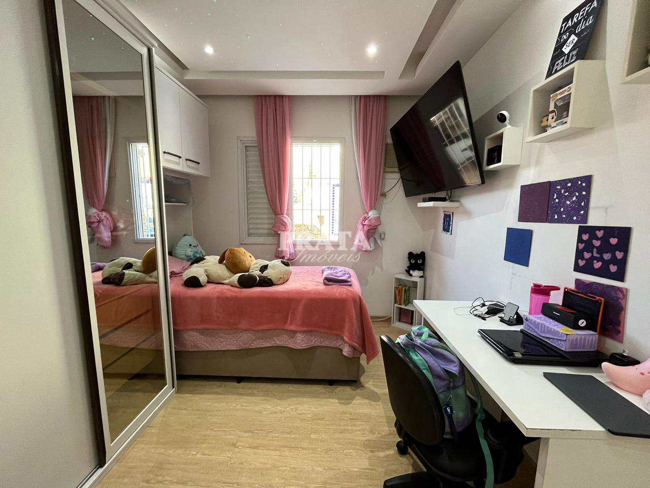 Casa à venda com 3 quartos, 150m² - Foto 9