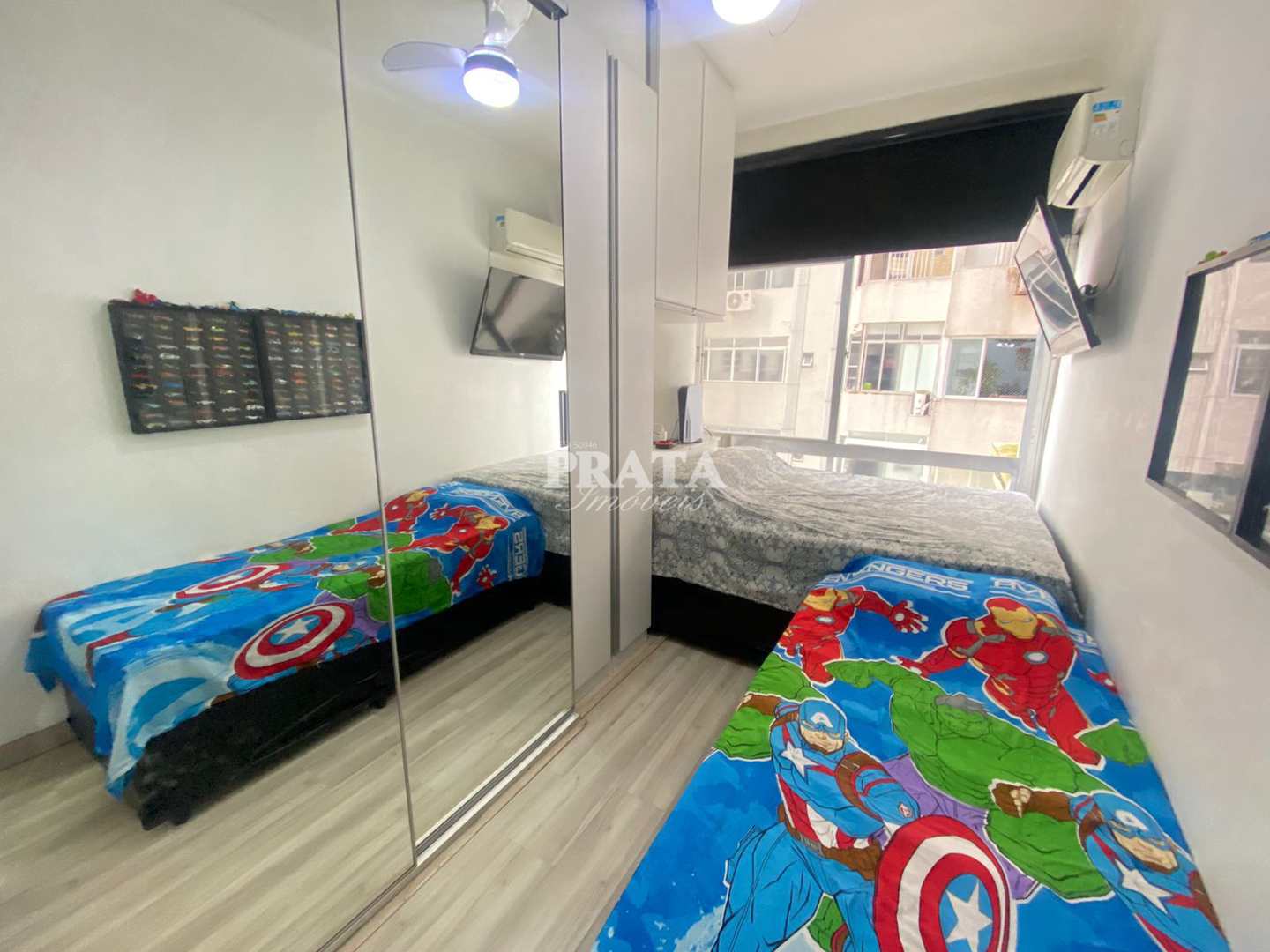 Apartamento à venda com 1 quarto, 45m² - Foto 4