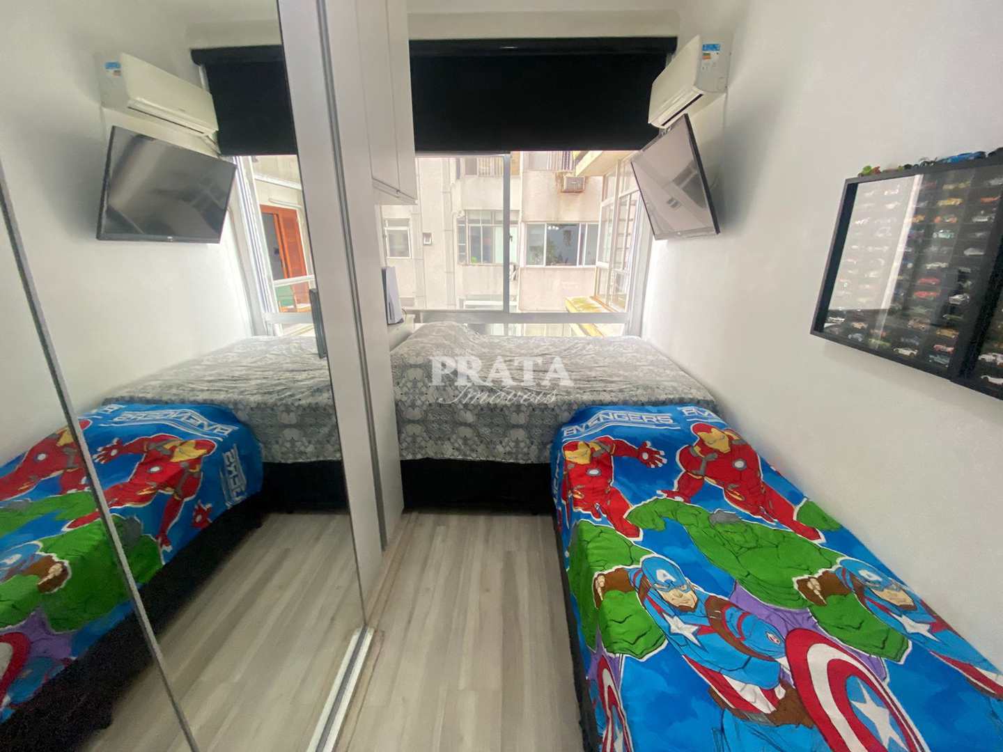 Apartamento à venda com 1 quarto, 45m² - Foto 3