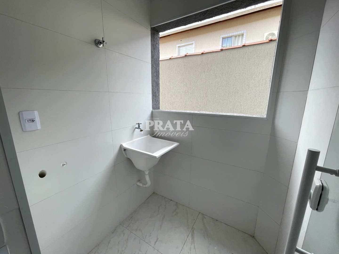 Casa à venda com 2 quartos, 50m² - Foto 15