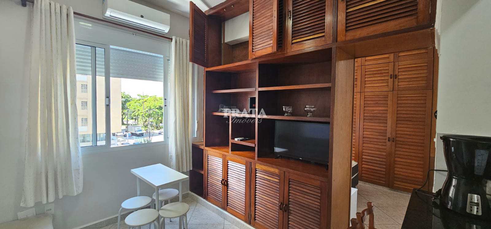 Apartamento à venda com 1 quarto, 28m² - Foto 1