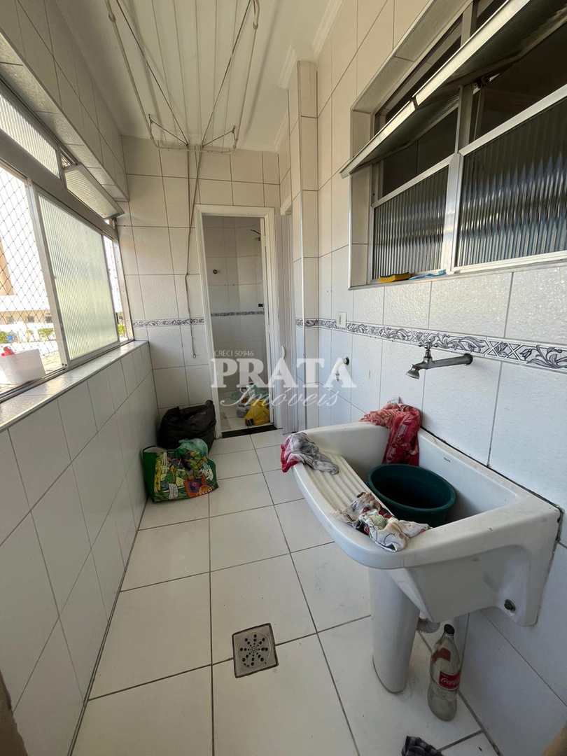 Apartamento para alugar com 2 quartos, 110m² - Foto 18