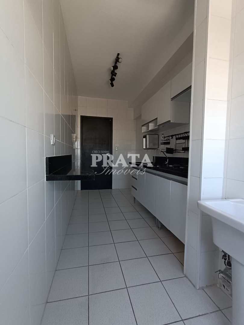 Apartamento à venda com 2 quartos, 70m² - Foto 19