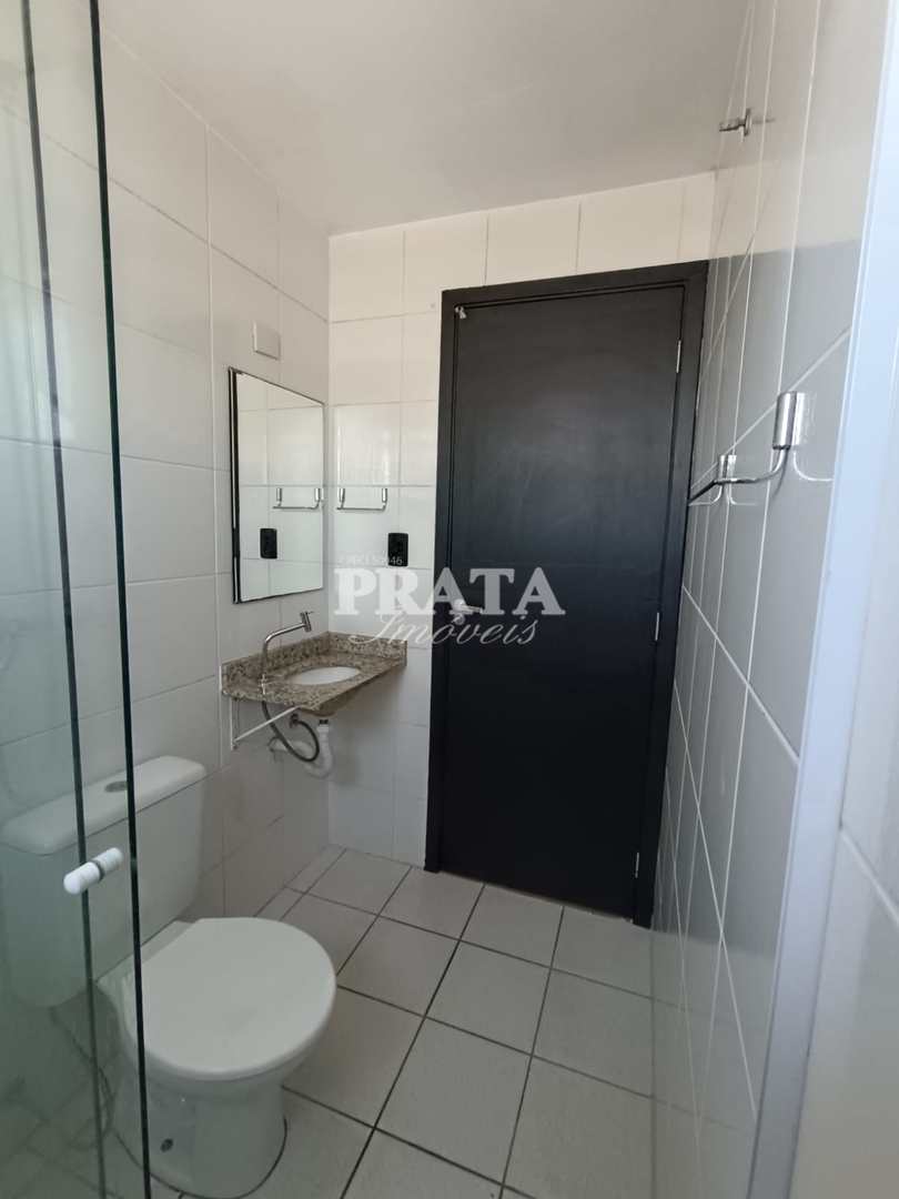 Apartamento à venda com 2 quartos, 70m² - Foto 25