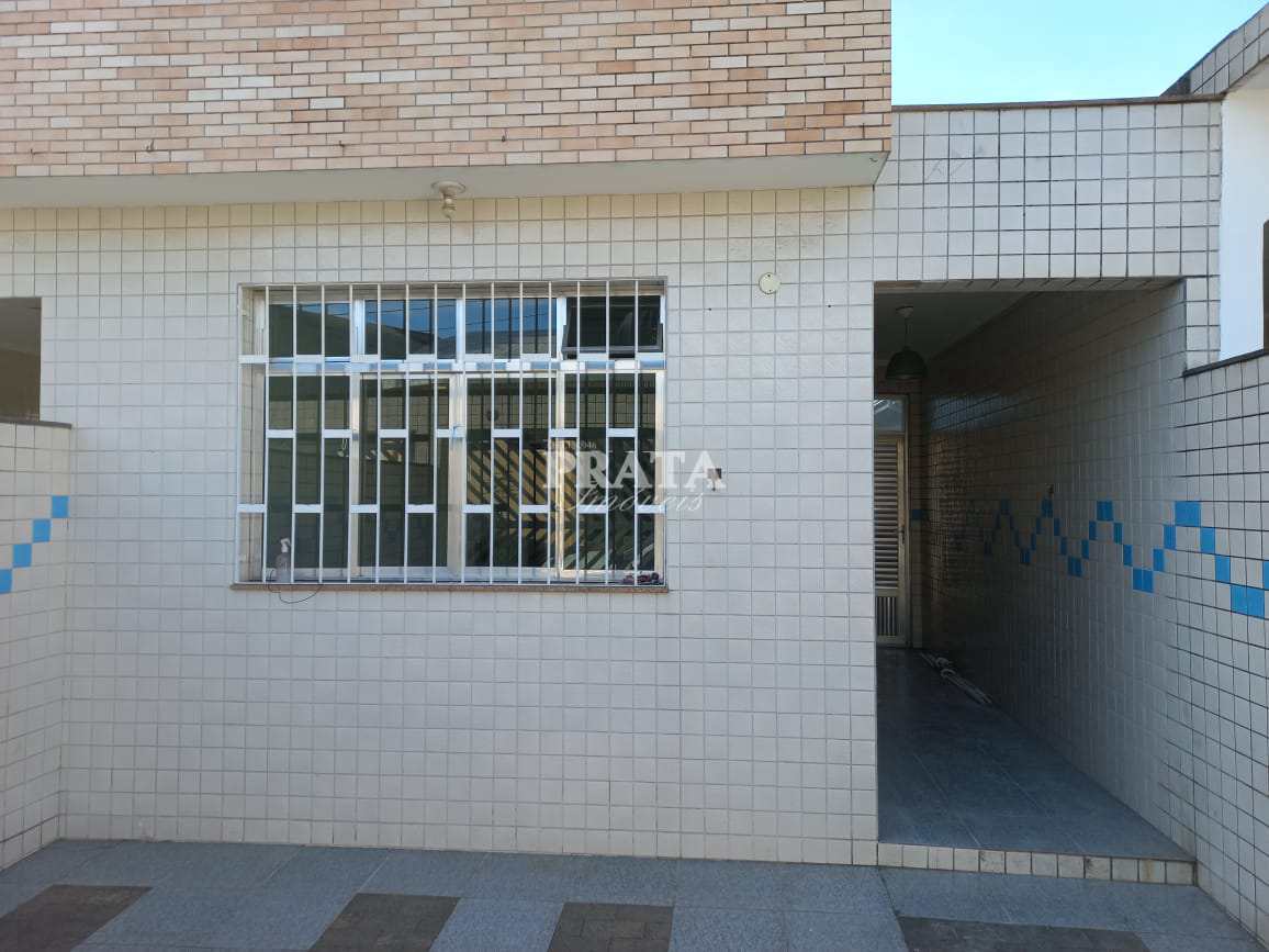 Casa à venda com 3 quartos, 125m² - Foto 1