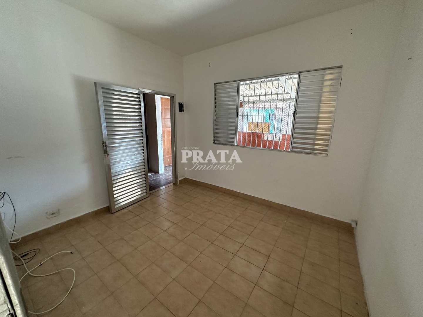 Casa à venda com 1 quarto, 120m² - Foto 4