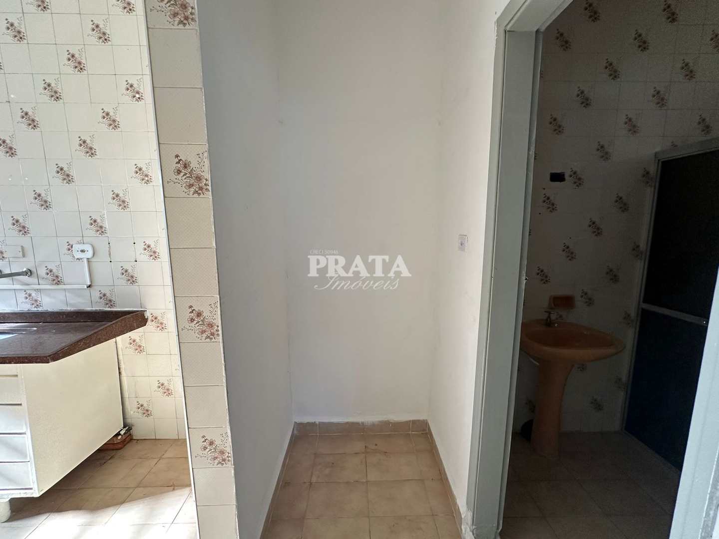 Casa à venda com 1 quarto, 120m² - Foto 11