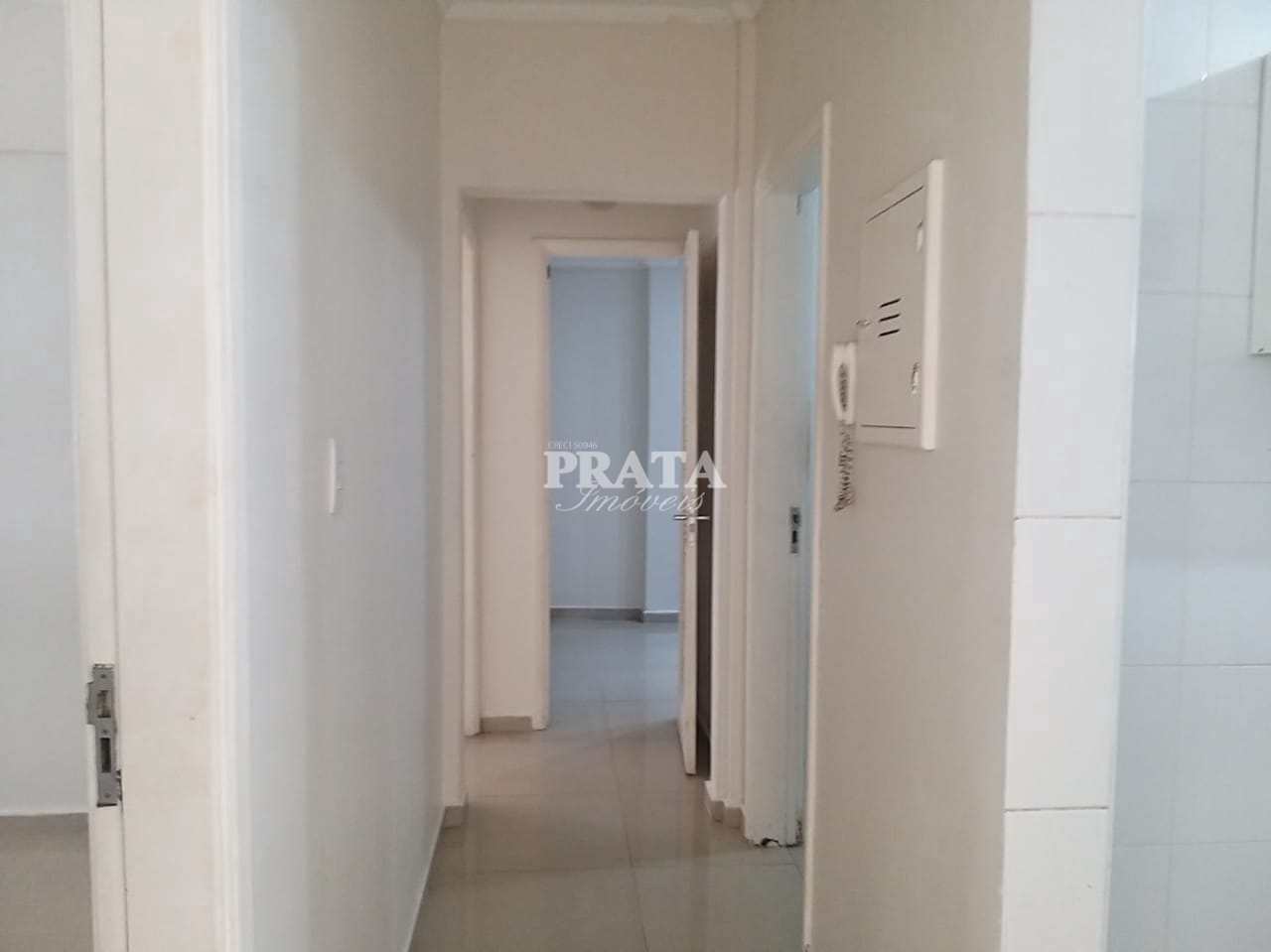 Apartamento à venda com 2 quartos, 106m² - Foto 3