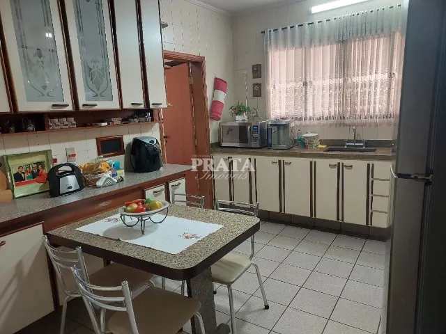 Apartamento à venda com 3 quartos, 162m² - Foto 15