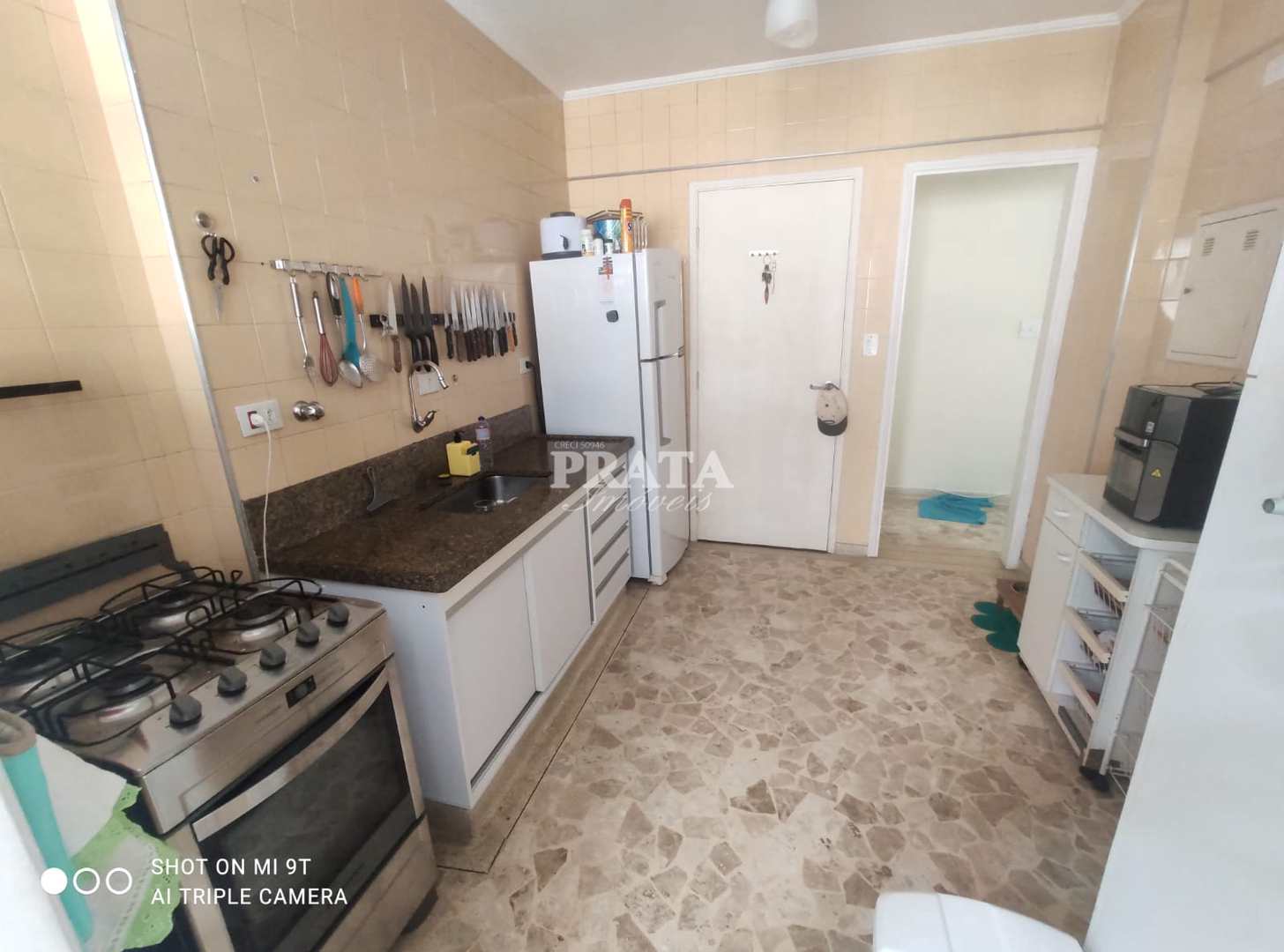 Apartamento à venda com 1 quarto, 60m² - Foto 11