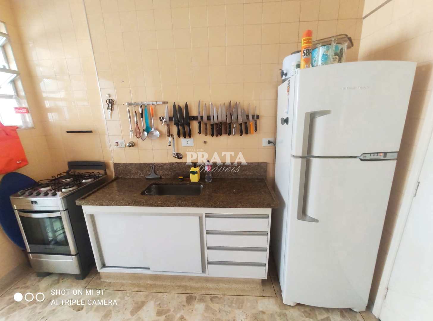 Apartamento à venda com 1 quarto, 60m² - Foto 13