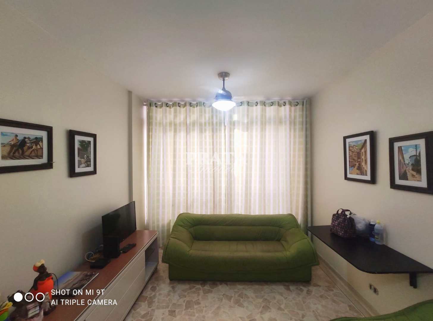 Apartamento à venda com 1 quarto, 60m² - Foto 4