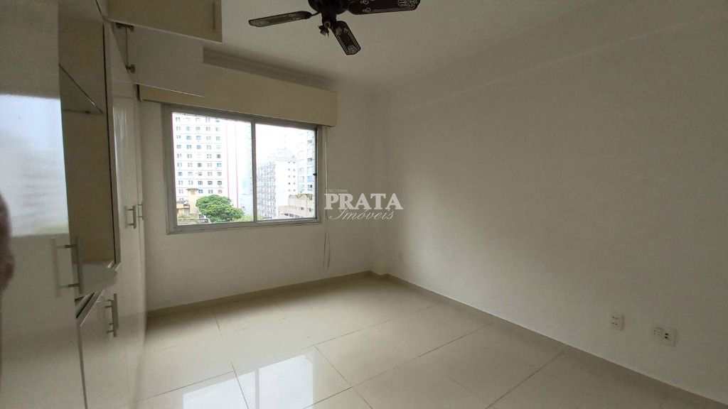 Apartamento à venda com 2 quartos, 75m² - Foto 2