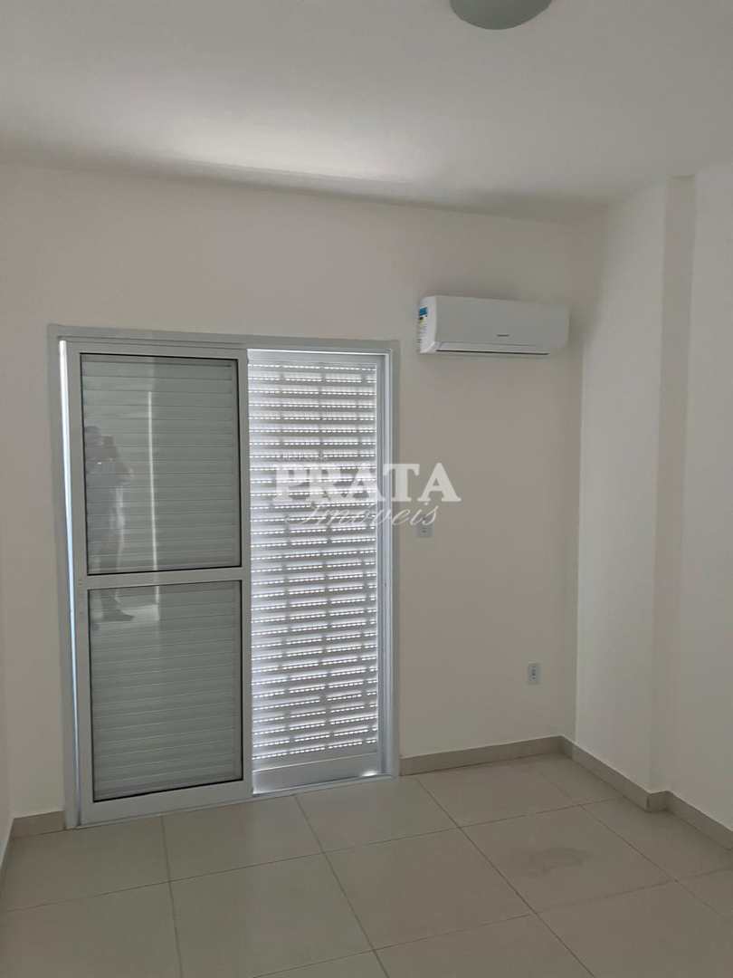 Apartamento à venda com 3 quartos, 131m² - Foto 9