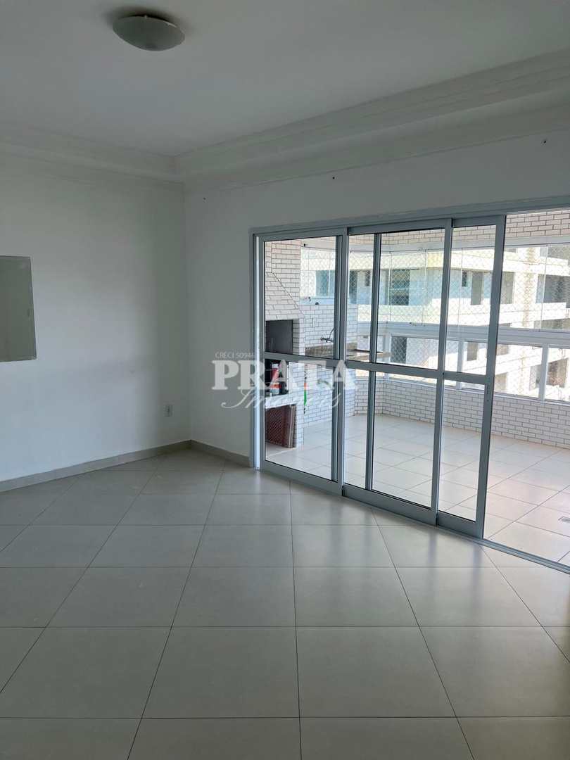 Apartamento à venda com 3 quartos, 131m² - Foto 3