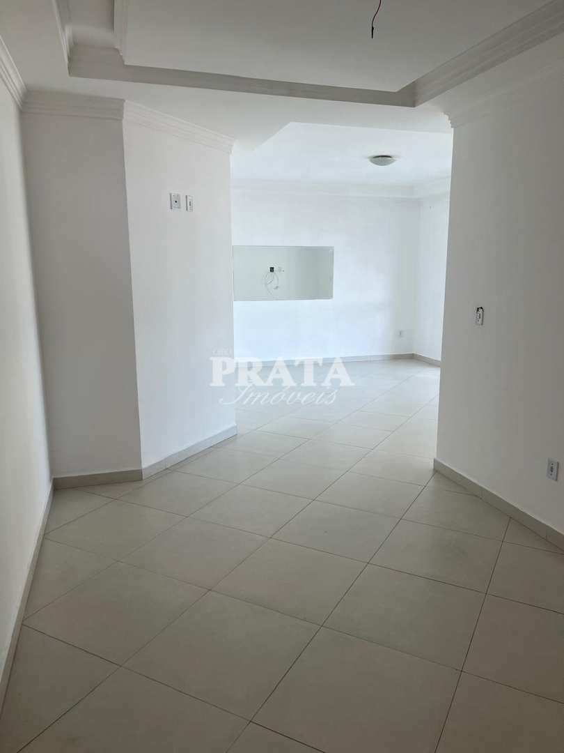 Apartamento à venda com 3 quartos, 131m² - Foto 7