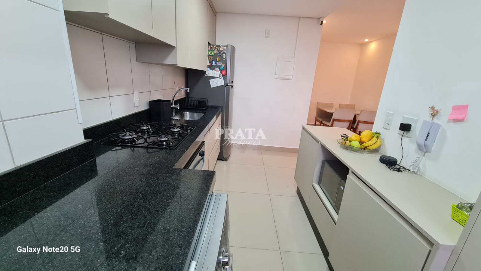 Apartamento à venda com 2 quartos, 67m² - Foto 17