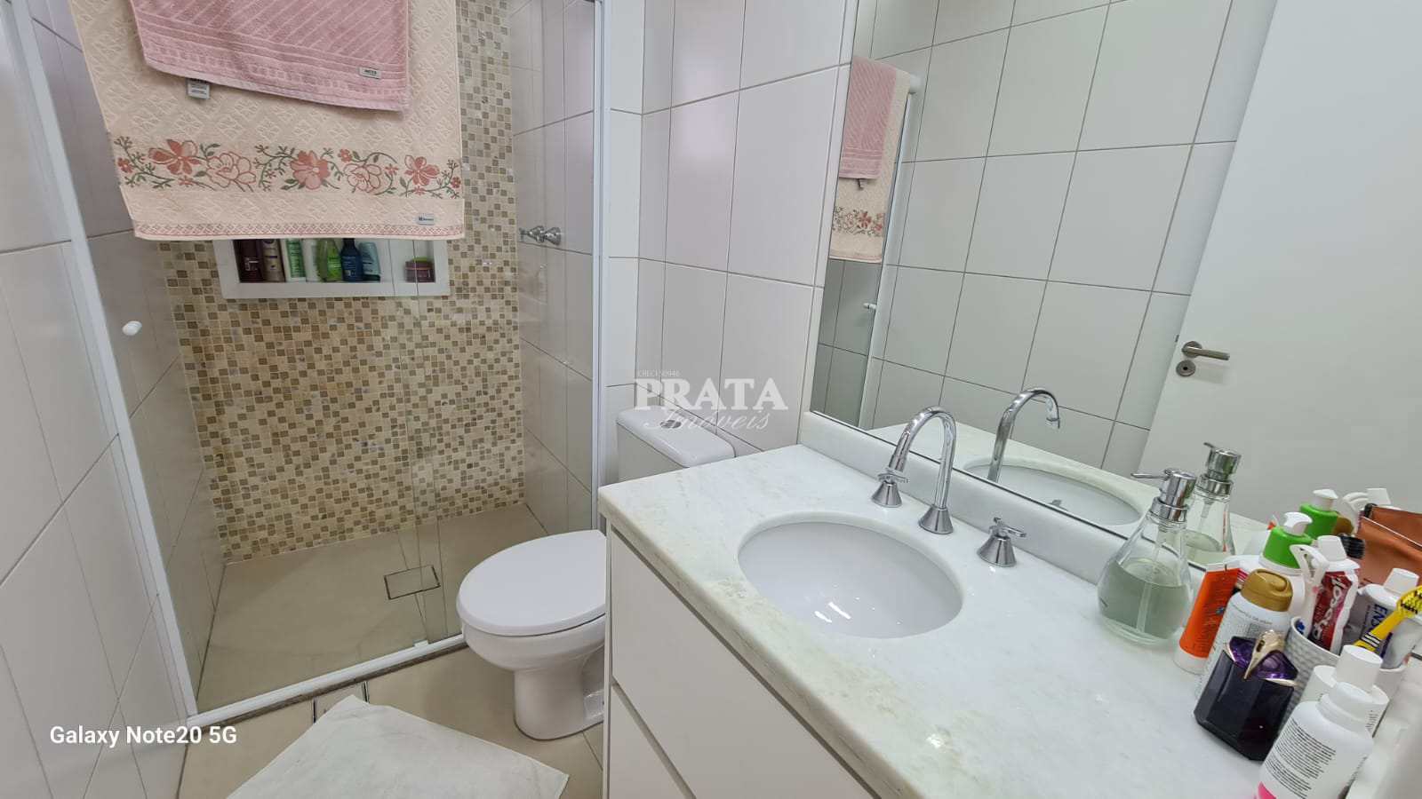 Apartamento à venda com 2 quartos, 67m² - Foto 20