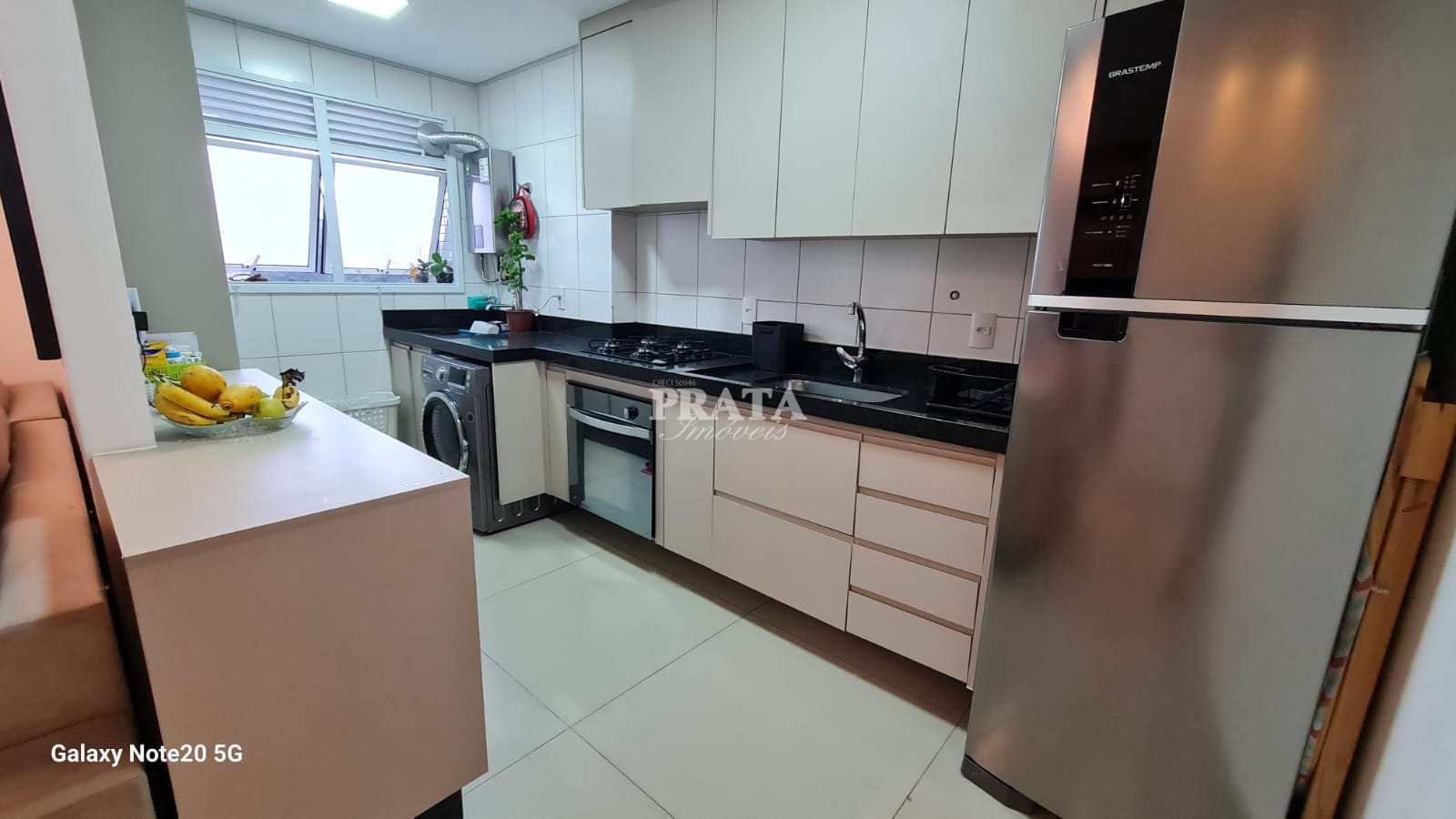 Apartamento à venda com 2 quartos, 67m² - Foto 15