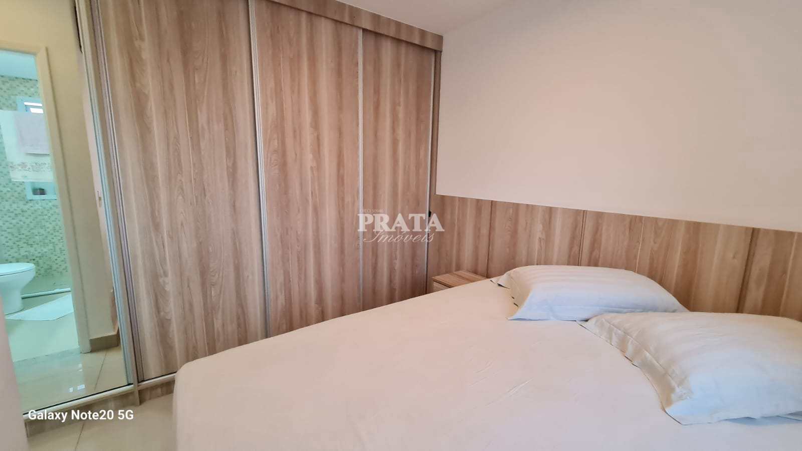 Apartamento à venda com 2 quartos, 67m² - Foto 9