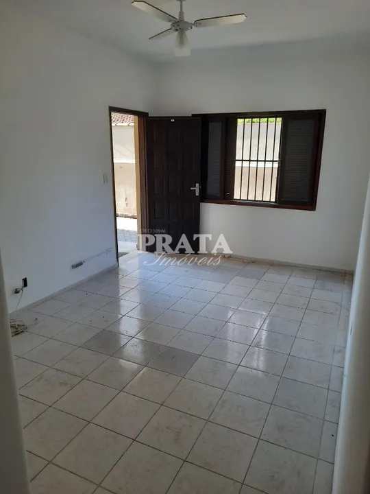 Apartamento para alugar com 2 quartos, 70m² - Foto 1