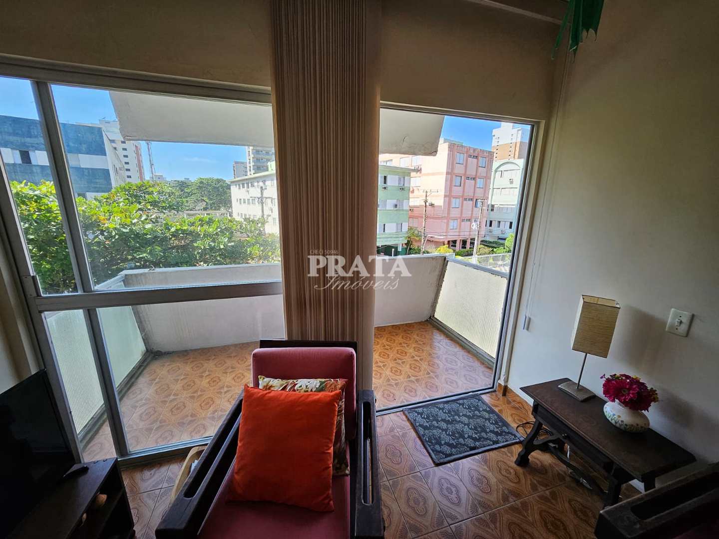 Apartamento para alugar com 3 quartos, 80m² - Foto 6