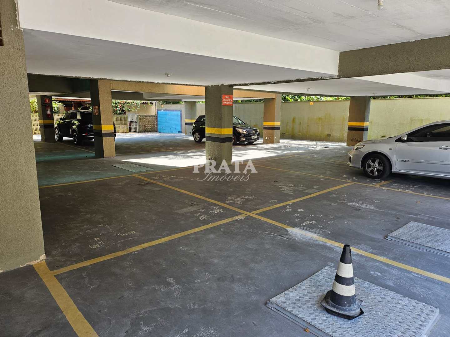 Apartamento para alugar com 3 quartos, 80m² - Foto 27