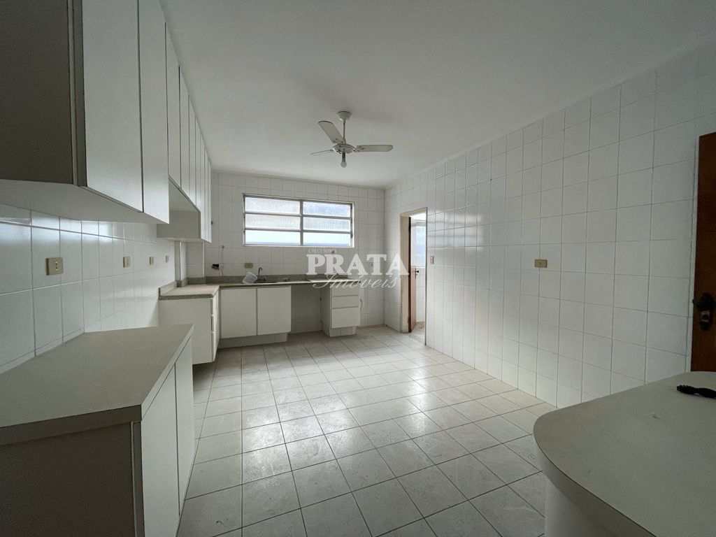 Apartamento à venda com 3 quartos, 153m² - Foto 9