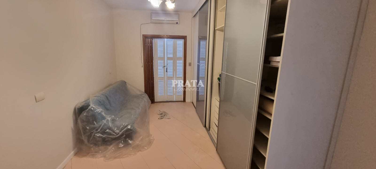 Apartamento à venda com 3 quartos, 158m² - Foto 10