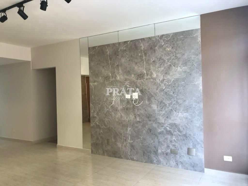 Apartamento à venda com 3 quartos, 140m² - Foto 11