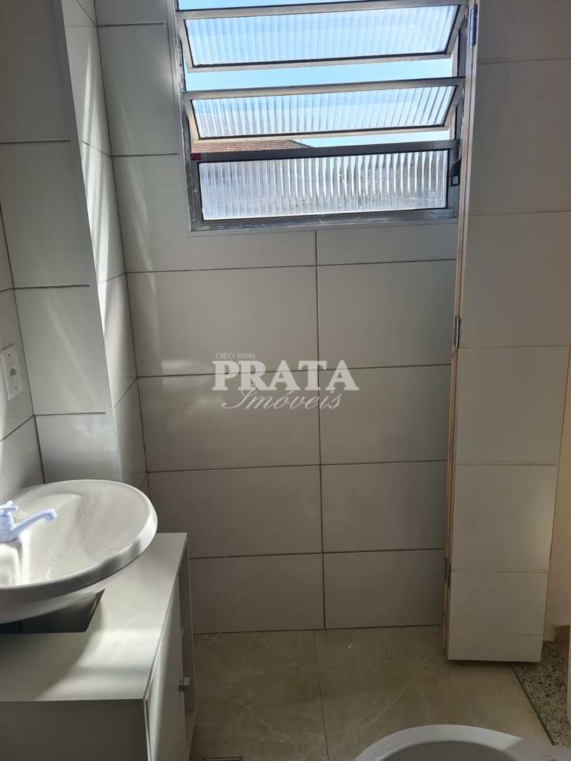 Apartamento à venda com 2 quartos, 70m² - Foto 18