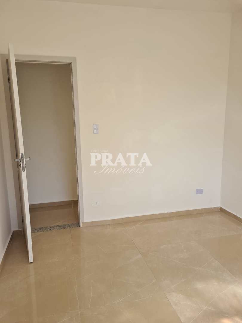 Apartamento à venda com 2 quartos, 70m² - Foto 4