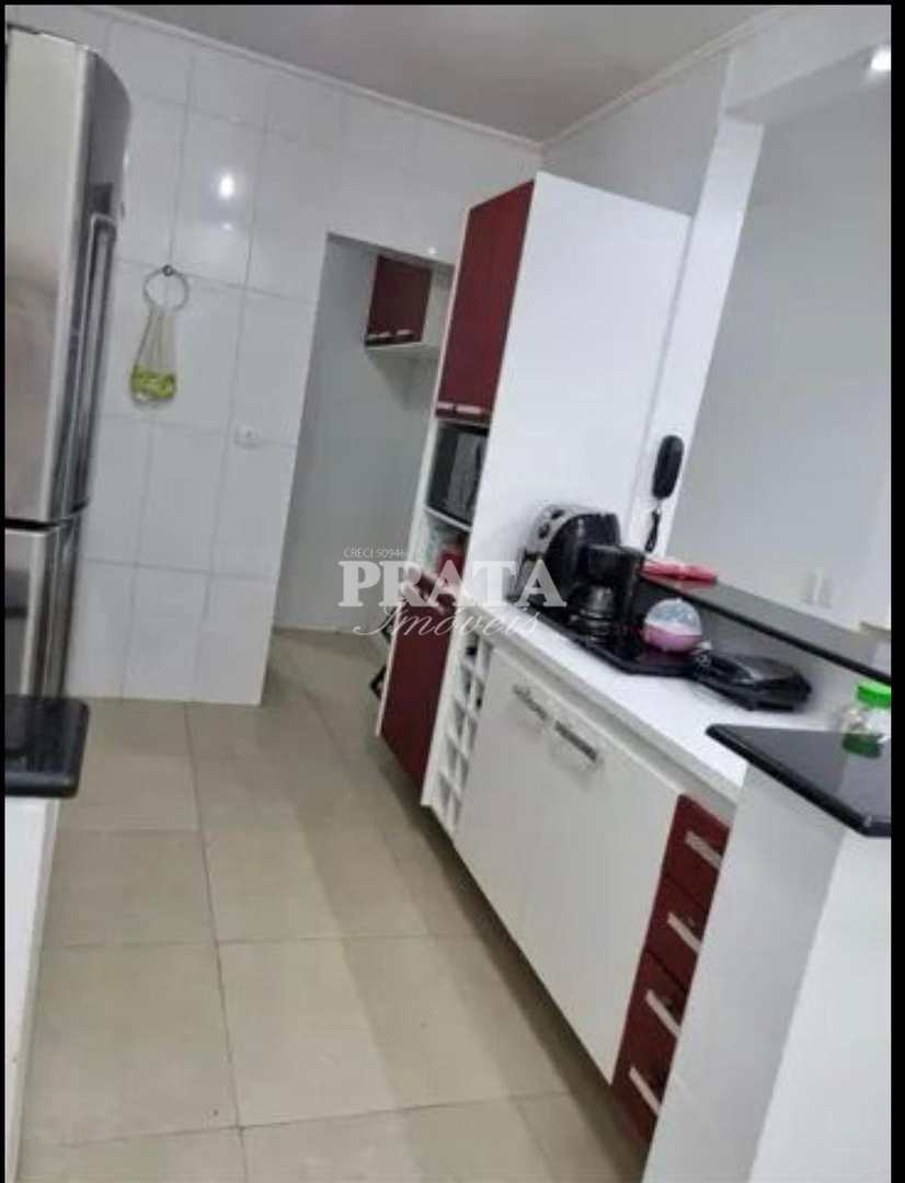 Apartamento à venda com 2 quartos, 70m² - Foto 13